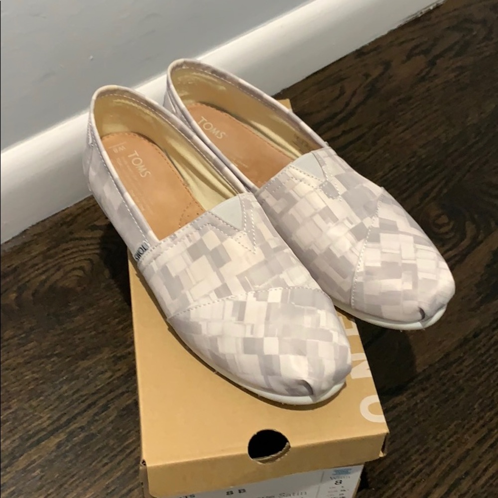 Toms classic flats dove satin print